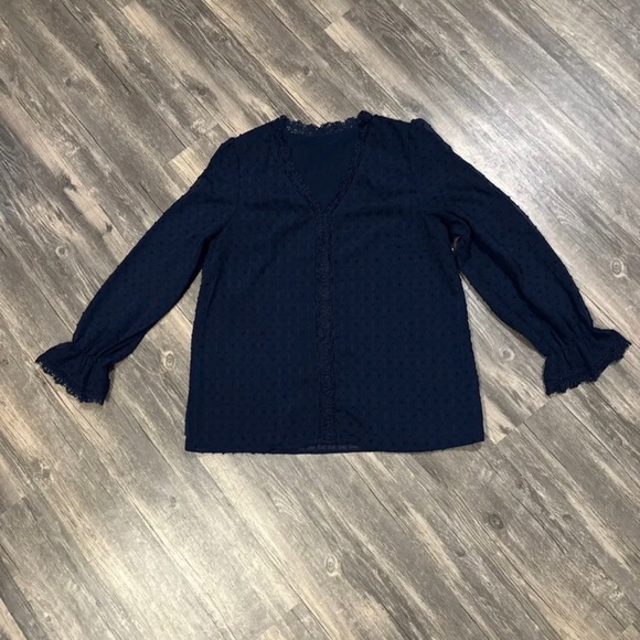 FARYSAYS Womens Long Sleeve Lace Top V Neck Polka Dot Blouses Shirts Flowy Tunic - Picture 7 of 10